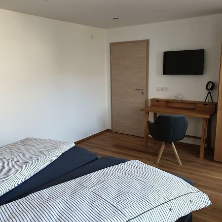Beim Hooch. Egon Apartman Brucktal Kültér fotó
